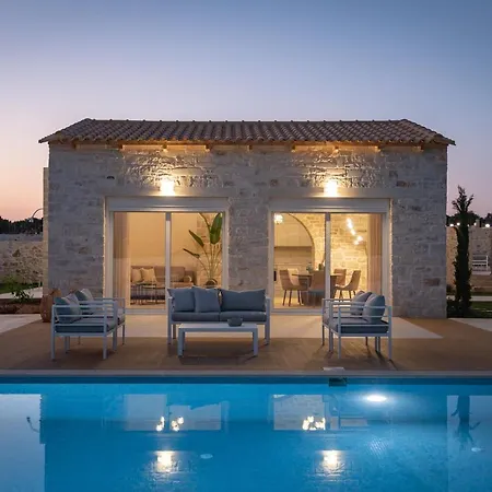 Evaero I, Ii, Iii, Iv - An Ever-so Inviting Escape, By Thinkvilla