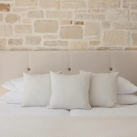 Willa Evaero I, Ii, Iii, Iv - An Ever-so Inviting Escape, By Thinkvilla *