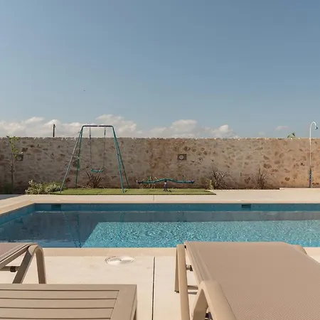 Evaero I, Ii, Iii, Iv - An Ever-so Inviting Escape, By Thinkvilla Willa *